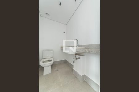 Lavabo de apartamento para alugar com 3 quartos, 142m² em Real Parque, São Paulo