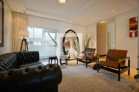 Casa à venda com 3 quartos, 216m² em Jardim Petropolis, São Paulo