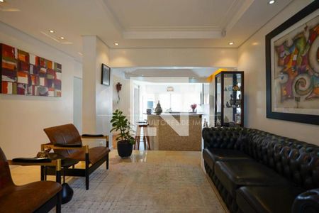Casa à venda com 3 quartos, 216m² em Jardim Petropolis, São Paulo