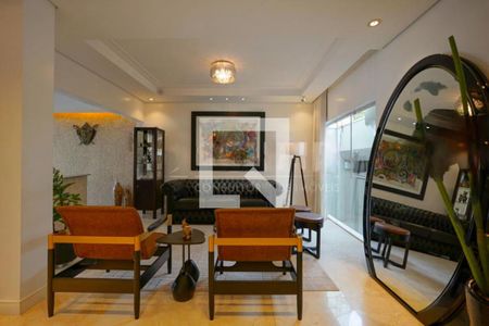 Casa à venda com 3 quartos, 216m² em Jardim Petropolis, São Paulo