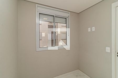 Quarto 2 de apartamento para alugar com 2 quartos, 38m² em Vila Guilherme, São Paulo