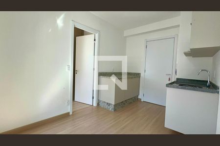 Sala de kitnet/studio para alugar com 1 quarto, 25m² em Pinheiros, São Paulo