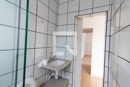 Banheiro da Suíte de casa à venda com 2 quartos, 140m² em Espírito Santo, Porto Alegre