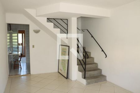 Casa de Condomínio para alugar com 2 quartos, 70m² em Vila Clara, Cotia