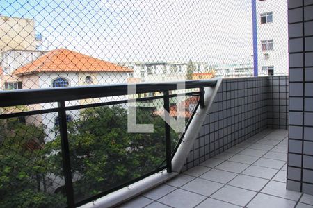 Apartamento para alugar com 3 quartos, 136m² em São Bento, Cabo Frio