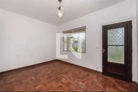 Casa à venda com 3 quartos, 126m² em Vila Madalena, São Paulo