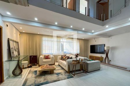 Casa à venda com 5 quartos, 270m² em Freguesia do Ó, São Paulo