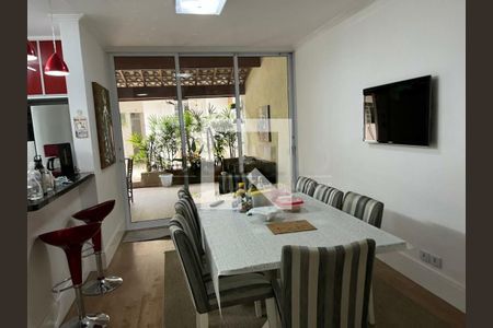 Casa à venda com 3 quartos, 230m² em Campo Belo, São Paulo