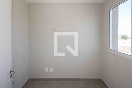 Quarto 02 de apartamento para alugar com 2 quartos, 32m² em Quinta da Paineira, São Paulo