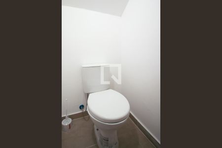 Lavabo de casa para alugar com 2 quartos, 200m² em Planalto Paulista, São Paulo