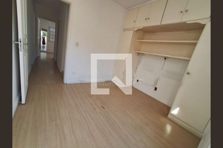 Casa à venda com 2 quartos, 100m² em Vila Elvira, São Paulo