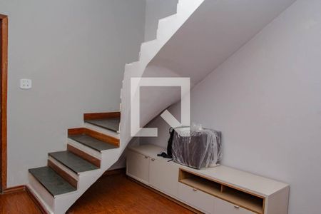 Casa à venda com 4 quartos, 175m² em Parque Savoi City, São Paulo