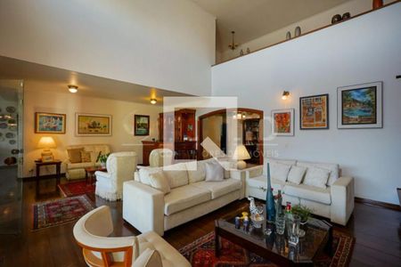 Casa à venda com 3 quartos, 340m² em Jardim Leonor, São Paulo