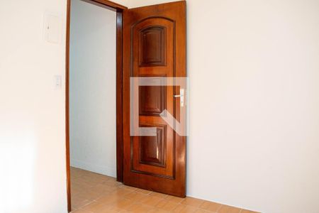 Quarto 1 de casa para alugar com 2 quartos, 52m² em Penha de França, São Paulo