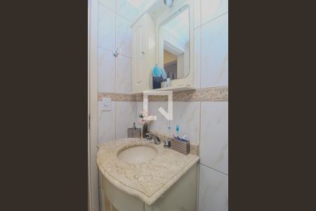 Banheiro de apartamento à venda com 1 quarto, 55m² em Tristeza, Porto Alegre
