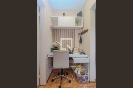 Corredor de apartamento à venda com 1 quarto, 55m² em Tristeza, Porto Alegre