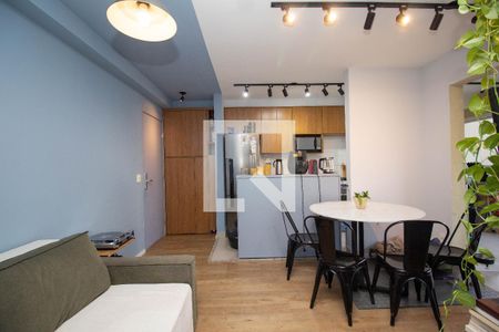 Sala de apartamento à venda com 2 quartos, 57m² em Piqueri, São Paulo