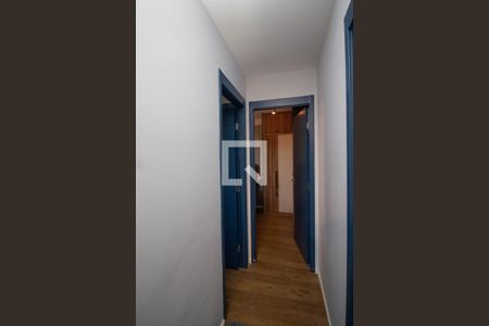 Corredor de apartamento à venda com 2 quartos, 57m² em Piqueri, São Paulo