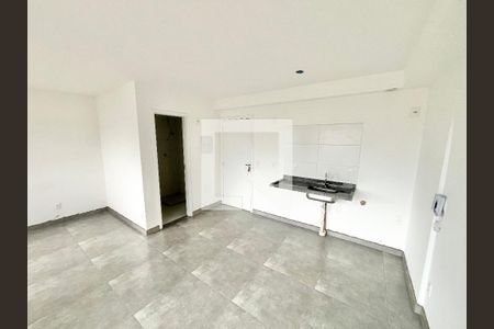Sala/Quarto/Cozinha de kitnet/studio para alugar com 1 quarto, 30m² em Parada Inglesa, São Paulo
