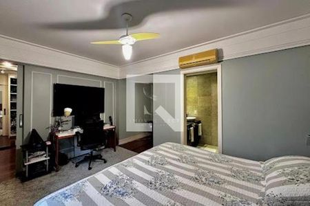 Casa à venda com 4 quartos, 224m² em Campo Belo, São Paulo
