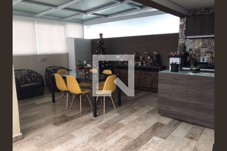 Apartamento à venda com 2 quartos, 96m² em Vila Mangalot, São Paulo