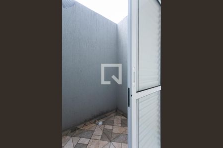 Quarto 1 de apartamento para alugar com 2 quartos, 37m² em Jardim Helena, São Paulo