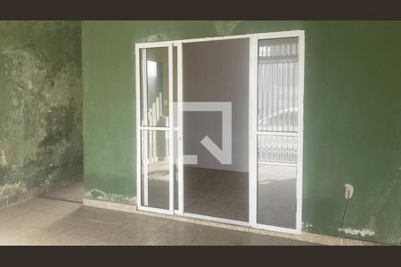 Casa para alugar com 2 quartos, 150m² em Caxangá, Suzano