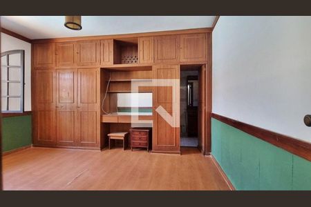 Casa à venda com 3 quartos, 150m² em Itaipu, Niterói