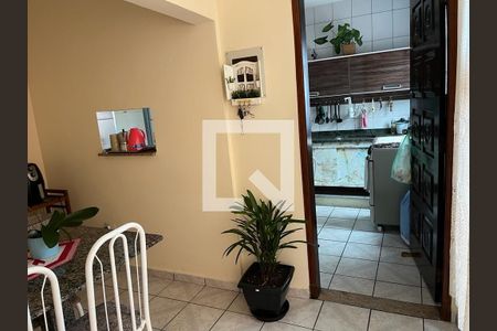 Casa à venda com 5 quartos, 193m² em São Domingos, São Paulo