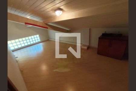 Casa à venda com 1 quarto, 375m² em Parque Bristol, São Paulo