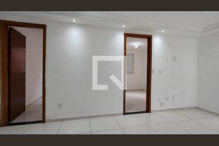 Apartamento à venda com 2 quartos, 40m² em Vila Guedes, São Paulo