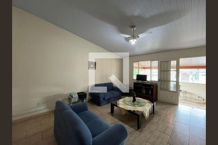 Casa à venda com 5 quartos, 318m² em Ouro Preto, Belo Horizonte