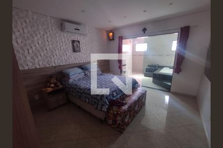 Casa à venda com 7 quartos, 360m² em Nacional, Contagem