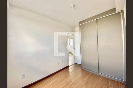 Apartamento à venda com 2 quartos, 121m² em Cabral, Contagem