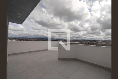 Apartamento à venda com 2 quartos, 121m² em Cabral, Contagem