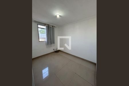 Casa à venda com 4 quartos, 266m² em Cabral, Contagem