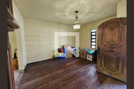 Casa à venda com 5 quartos, 320m² em Alphaville, Santana de Parnaíba