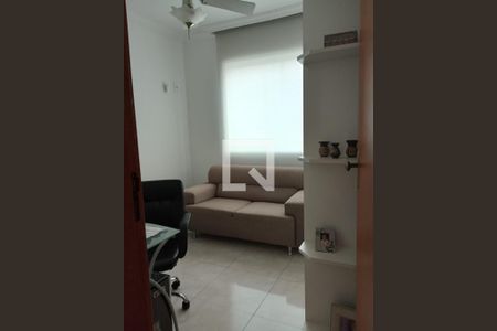 Apartamento à venda com 4 quartos, 132m² em Cabral, Contagem