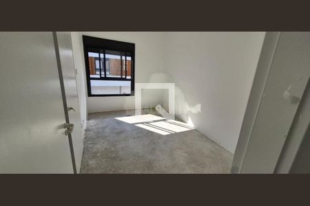 Casa à venda com 4 quartos, 203m² em Jardim Prudência, São Paulo