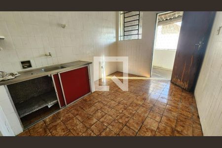 Casa à venda com 3 quartos, 199m² em Glória, Belo Horizonte