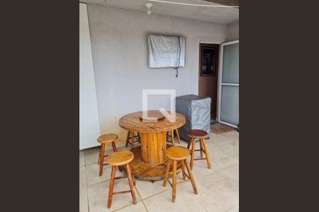 Apartamento à venda com 2 quartos, 111m² em Jardim Marrocos, Contagem