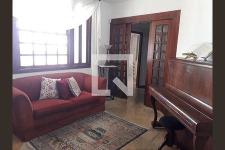 Casa à venda com 6 quartos, 458m² em Paquetá, Belo Horizonte
