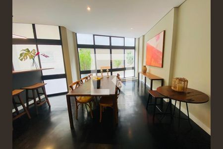 Apartamento à venda com 3 quartos, 168m² em Santa Cecilia, São Paulo