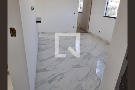 Apartamento à venda com 3 quartos, 80m² em Europa, Contagem