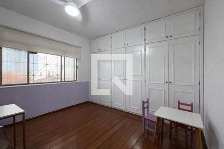 Casa à venda com 4 quartos, 263m² em Inconfidentes, Contagem