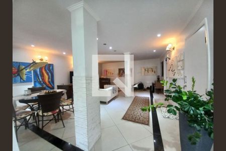 Casa à venda com 4 quartos, 400m² em Jardim Prudência, São Paulo