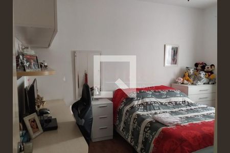 Casa à venda com 3 quartos, 266m² em Vila Sao Paulo, São Paulo