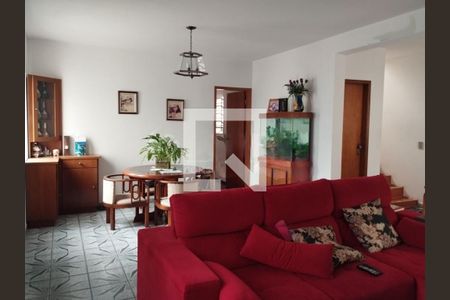 Casa à venda com 3 quartos, 266m² em Vila Sao Paulo, São Paulo