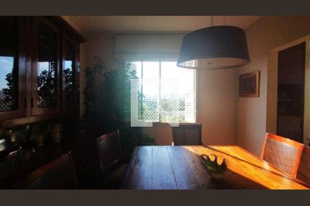 Apartamento à venda com 2 quartos, 106m² em Jardim Paulista, São Paulo