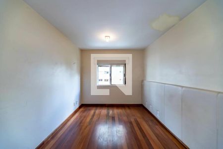 Apartamento à venda com 3 quartos, 130m² em Vila Uberabinha, São Paulo